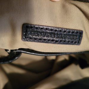 G.I.L.I Leather Purse